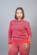 Load image into Gallery viewer, Sweater Racing Red - Horizon/Green
